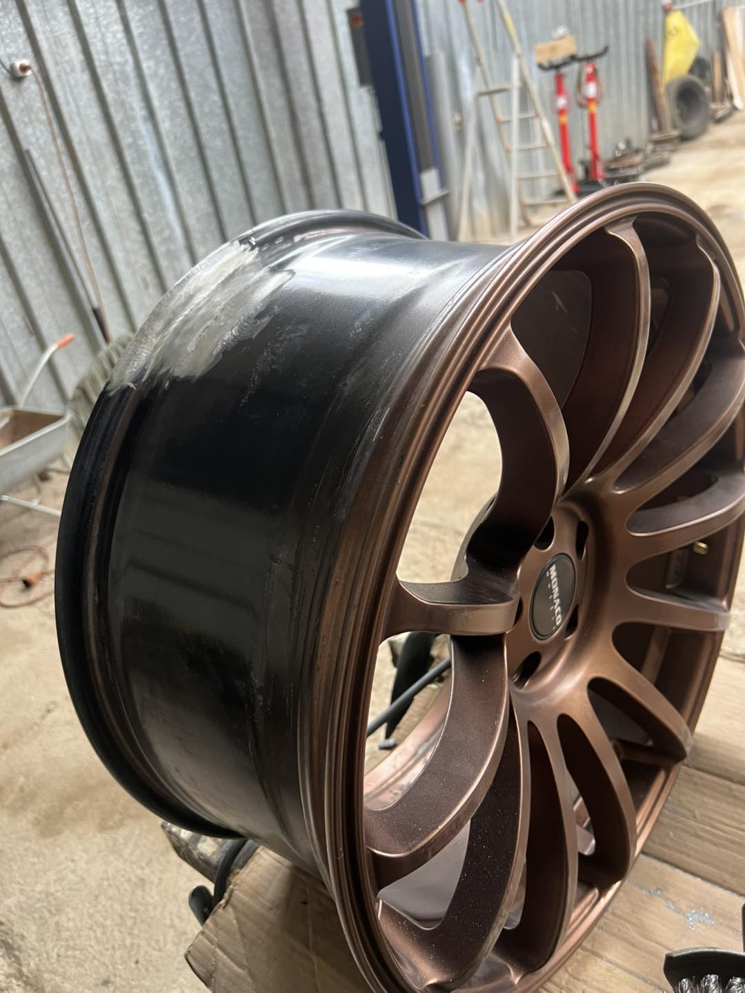 réparation-jantes-alu-83-jante-fissuré-soudure-83-061 soudure-nantes-inox-titane-cuivre-as-mettalurgie-76