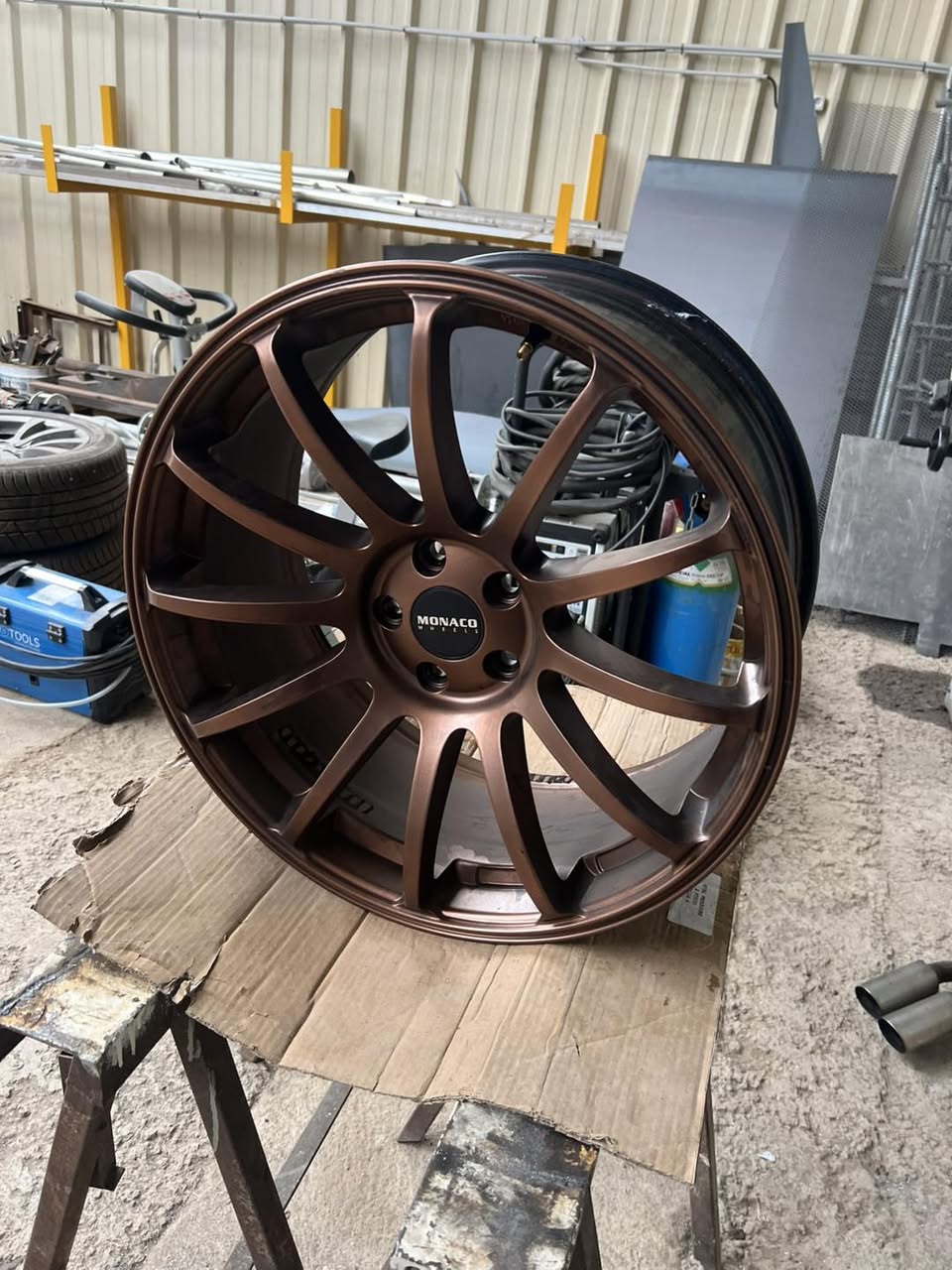 réparation-jantes-alu-83-jante-fissuré-soudure-83-064 soudure-aeronautique-inox-titane-cuivre-as-mettalurgie-76