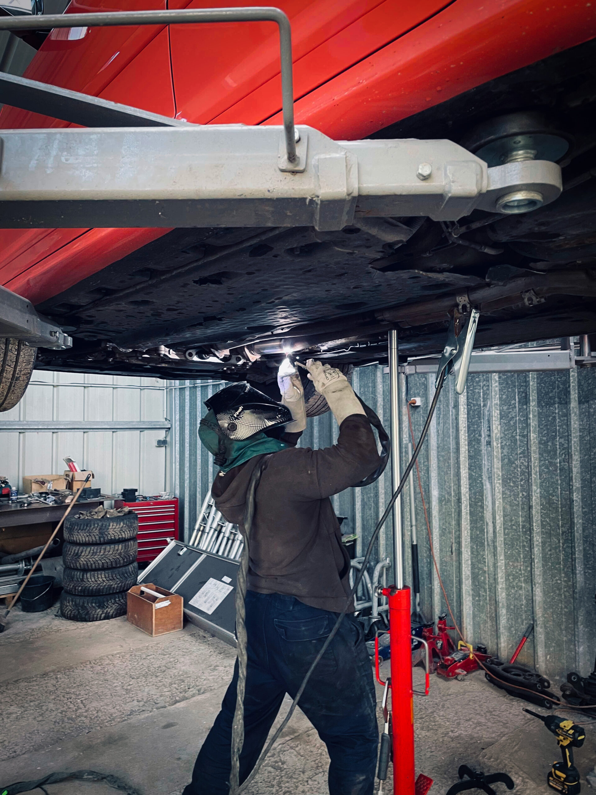 soudure-échappement-83-ligne-inox-titane-audi-A3-sportbackk-metalprosoudure3